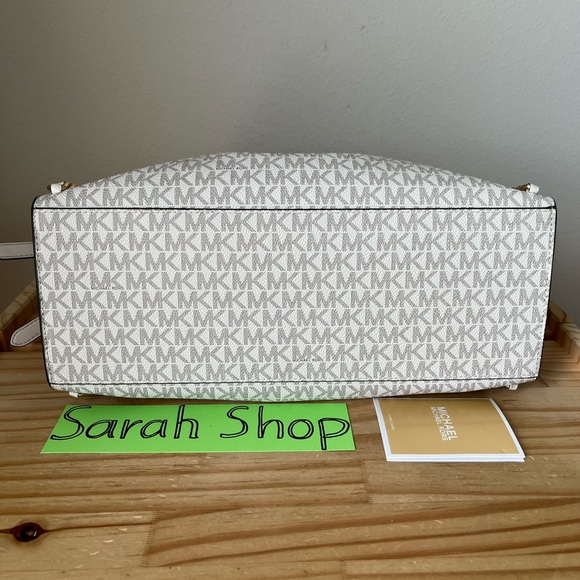 🌼Michael Kors Purse - Picture 6 of 14